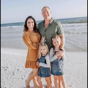 Meet your Posher, Derek